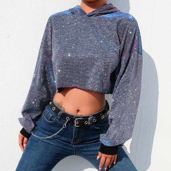 Modern, fényes női pulóver rövid modell kapucnival szürke és rózsaszín színben