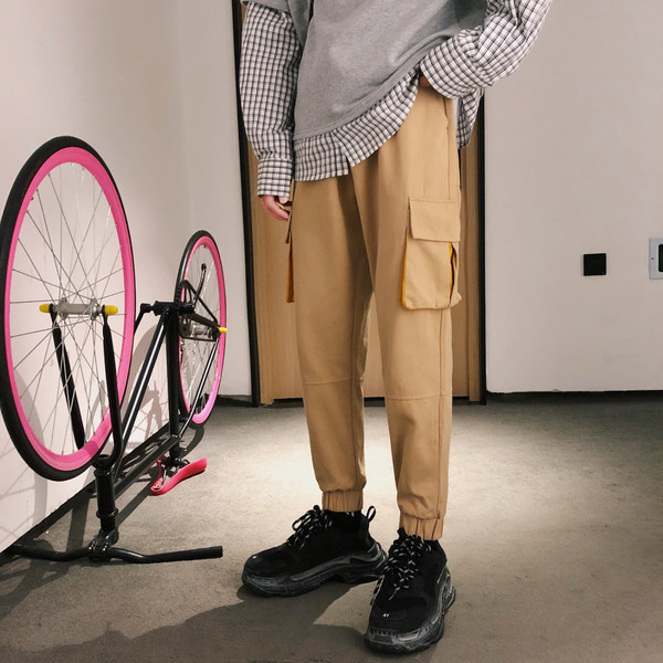 Pantaloni barbatesti la moda cu buzunare laterale