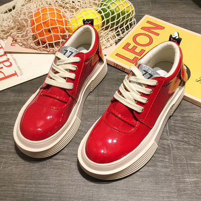 Καθημερινά γυναικεία αθλητικά παπούτσια σε τρία χρώματα