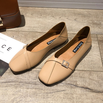 Γυναικεία παπούτσια από οικολογικό δέρμα σε δύο χρώματα