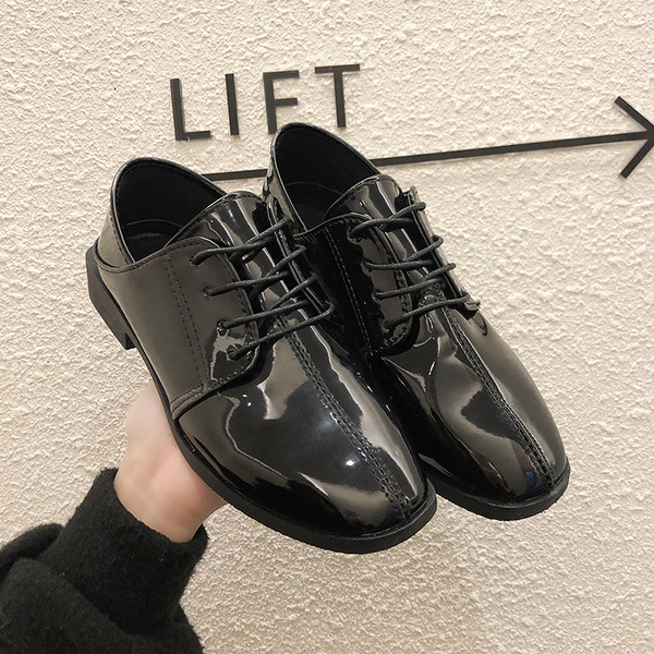 Mocasini de dama de culoare neagra din piele ecologica - doua modele