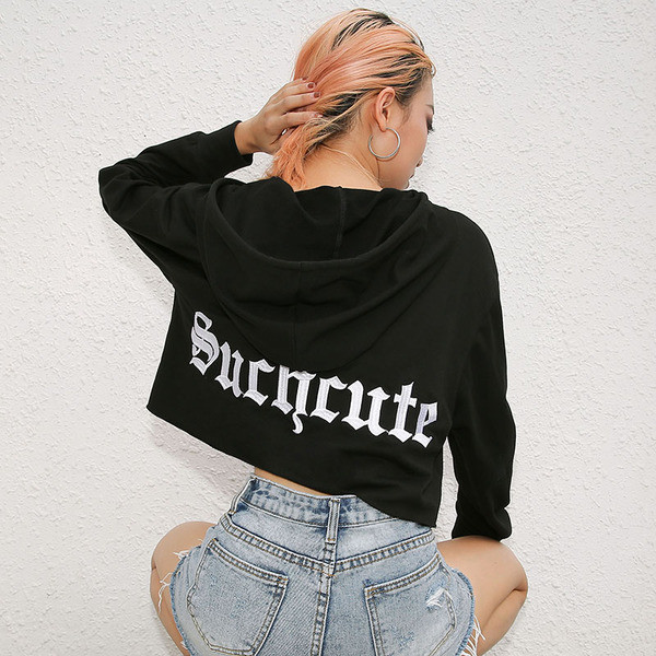 Női pulóver, hátulján fekete felirattal