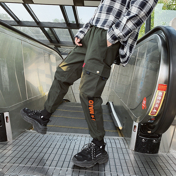 Alkalmi férfi nadrág két színben felirattal