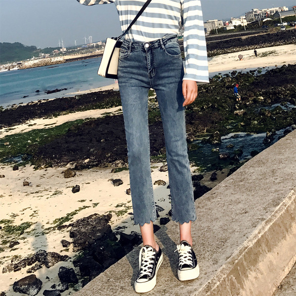 Elegáns női farmer magas derékkal, két színben