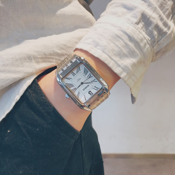 Ceas barbatesc cu curea metalica in patru culori