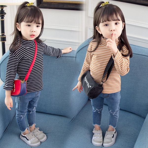 Modern gyerekblúz lányoknak három színben