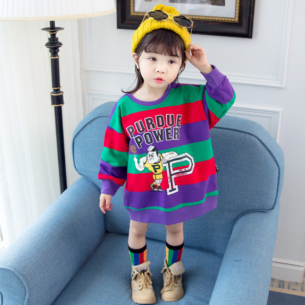 Bluza actuala pentru copii pentru fete - model lung cu inscriptii