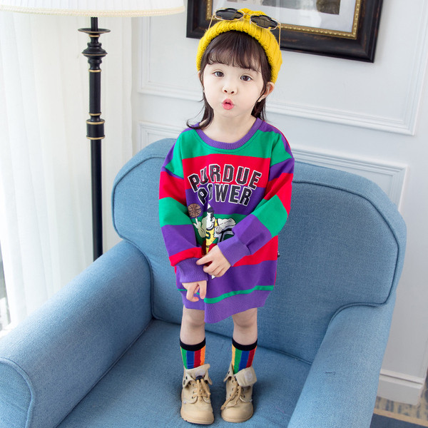 Bluza actuala pentru copii pentru fete - model lung cu inscriptii