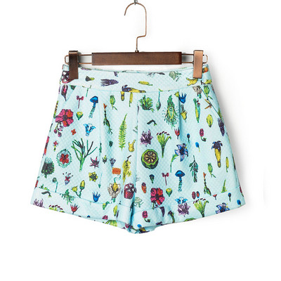 Модерни дамски къси панталони с цветен мотив 