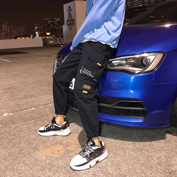 Zsebes férfi nadrág három színben felirattal