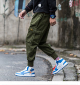 Modern férfi nadrág két színben, zsebekkel