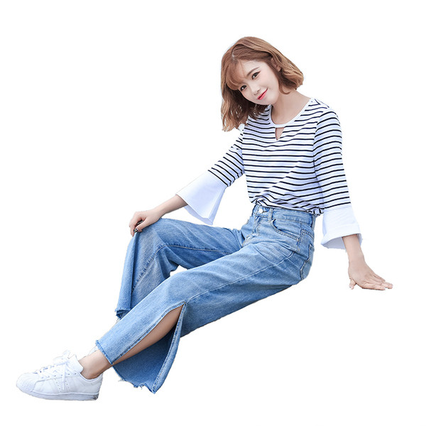 Női farmer két színben, magas derékkal és hasítékkal