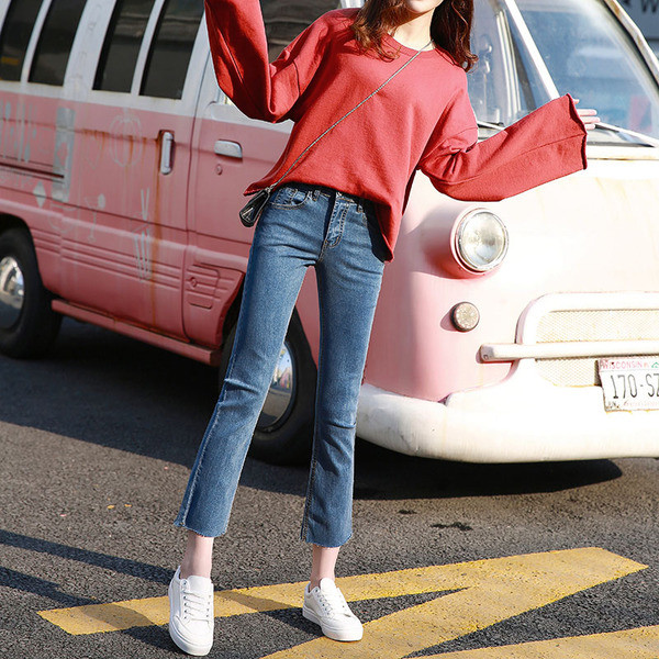 Alkalmi női farmer két színben sima modell