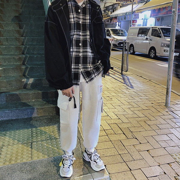 Zsebes férfi sportnadrág két színben