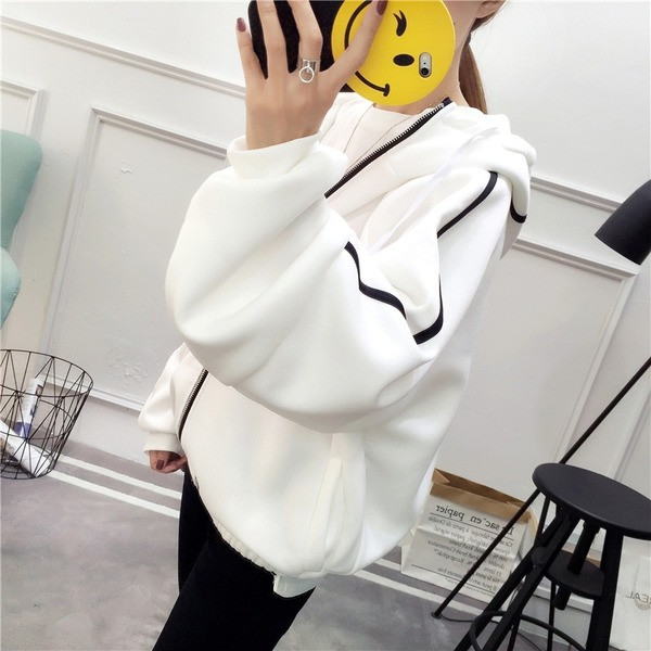 Hanorac casual de dama cu fermoar si gluga alb-negru