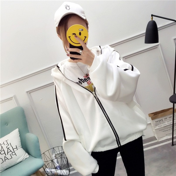 Hanorac casual de dama cu fermoar si gluga alb-negru