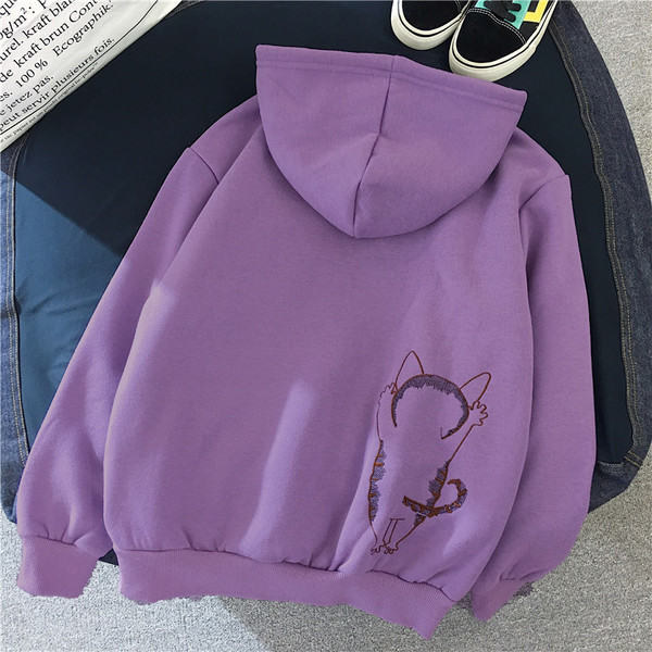 Γυναικείο φούτερ με κεντήματα σε διαφορετικά χρώματα