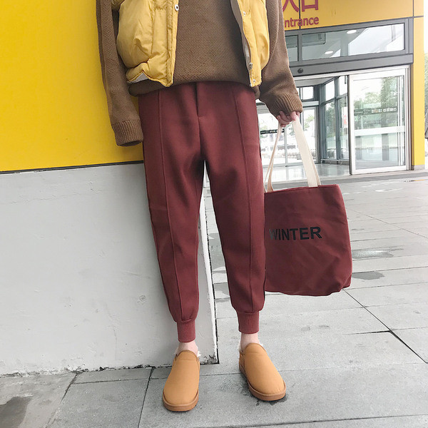 Divatos, zsebes férfi nadrág két színben