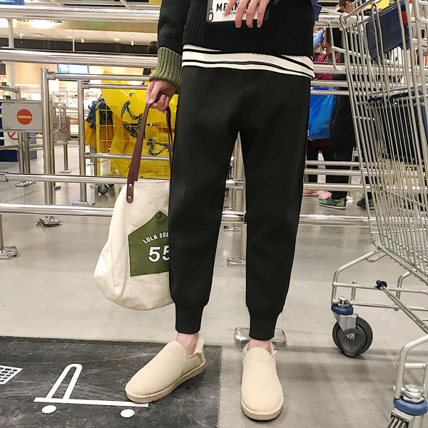 Divatos, zsebes férfi nadrág két színben