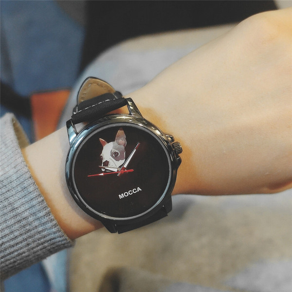 Férfi napi karóra fekete-fehér színben