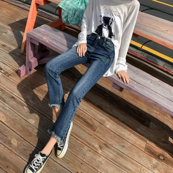 Modern női farmer két színben, magas derékkal