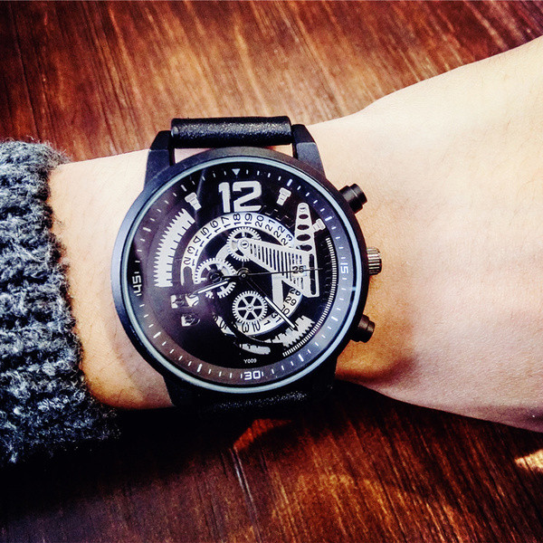 Vízálló férfi karóra műbőr szíjjal