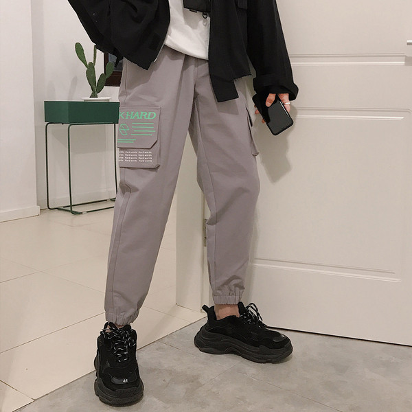 Divatos férfi nadrág négy színben felirattal