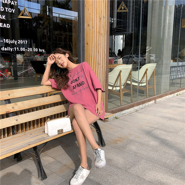 Μοντέρνο μοντέλο γυναικείο μπλουζάκια σε τρία χρώματα