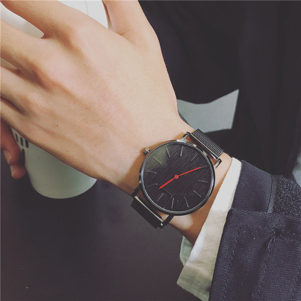 Férfi vízálló karóra fehér és fekete színben