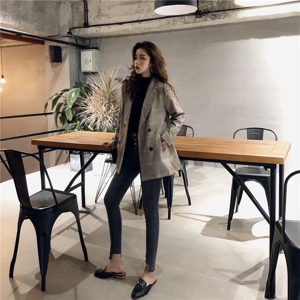 Stílusos női kockás kabát hosszú modell két színben