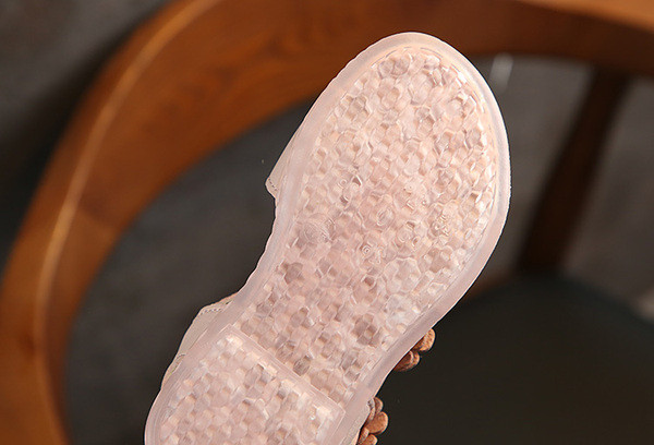 Modern gyerekszandál 3D dekorációval több színben