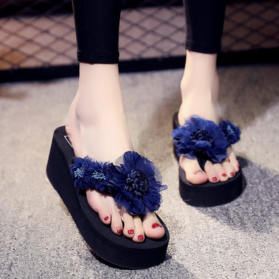 Papuci moderni de dama cu talpa inalta si element 3D in mai multe culori