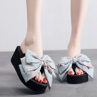 Papuci de damă cu talpă înaltă până la degete cu panglică