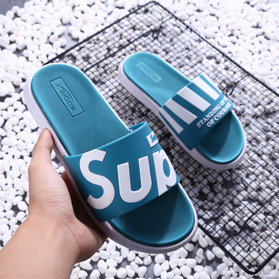 Aktuális férfi és női papucsok több színben felirattal