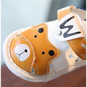 Modern gyerekszandál fiúknak három színben