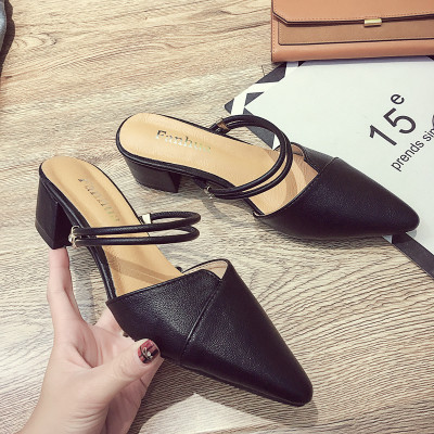 Modern női szandál eko bőrből fehér és fekete színben