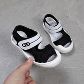 Gyermek szandál fiúknak és lányoknak négy színben