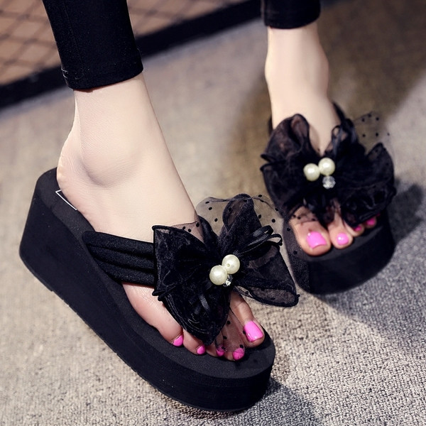 Papuci moderni de dama prin degetele de la picioare in mai multe culori