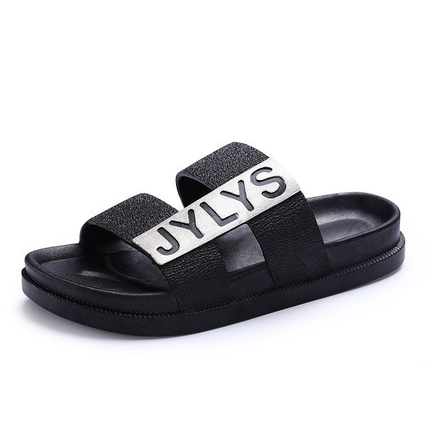 Modern férfi papucs fekete felirattal