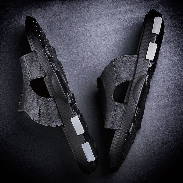 Modern férfi papucs eko bőrből, két színben