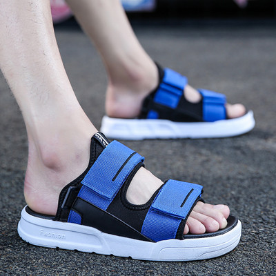 Stílusos férfi szandál több színben foltokkal