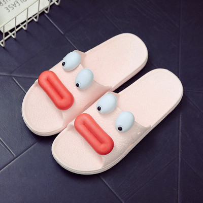 Νέες γυναικείες παντόφλες μοντέλου με τρισδιάστατα στοιχεία σε διάφορα χρώματα