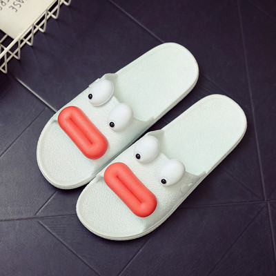 Νέες γυναικείες παντόφλες μοντέλου με τρισδιάστατα στοιχεία σε διάφορα χρώματα