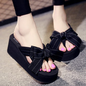 Modern női platformpapucs többféle színben