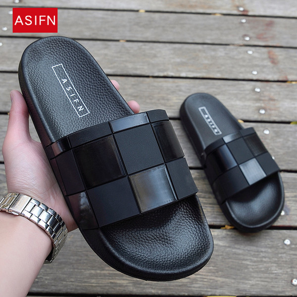 Papuci topici potriviti pentru barbati si femei in mai multe culori