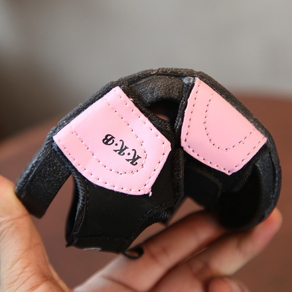 Modern gyerekszandál fiúknak és lányoknak három színben