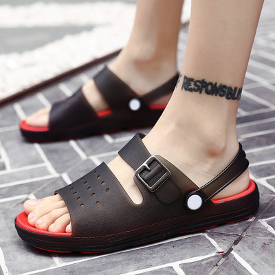 Καθημερινά ανδρικά σανδάλια σε τέσσερα χρώματα