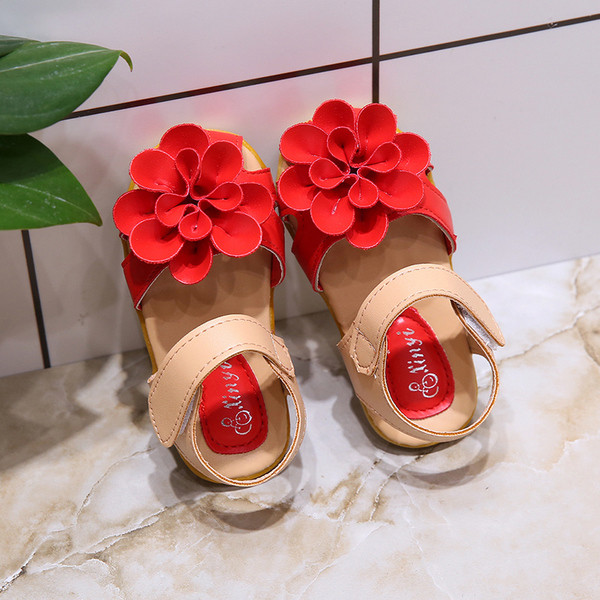 Alkalmi gyerekszandál 3D díszítéssel, különböző színekben