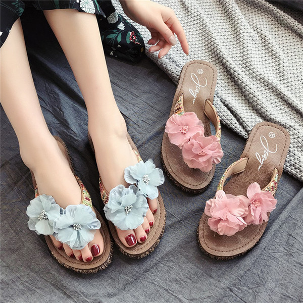 Papuci moderni de dama in albastru si roz