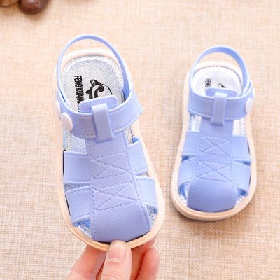 Öko bőrből készült gyerekszandál fiúknak három színben